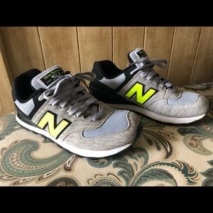 Size 7 new balance shoes